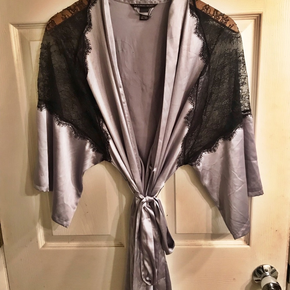Victoria’s Secret Grey Silky Angel Lace sexy Robe